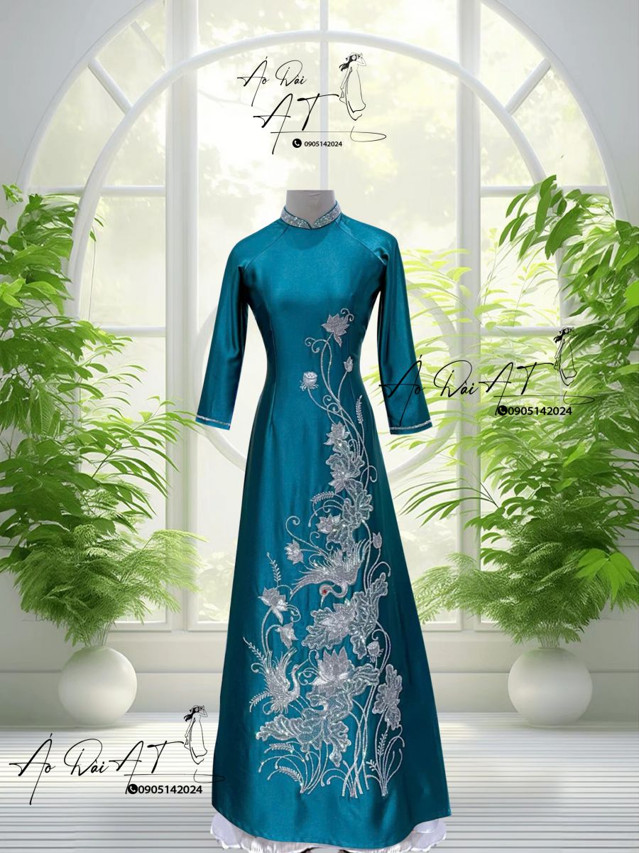 ao-dai-ba-sui-xanh- ep-da-cao-cap